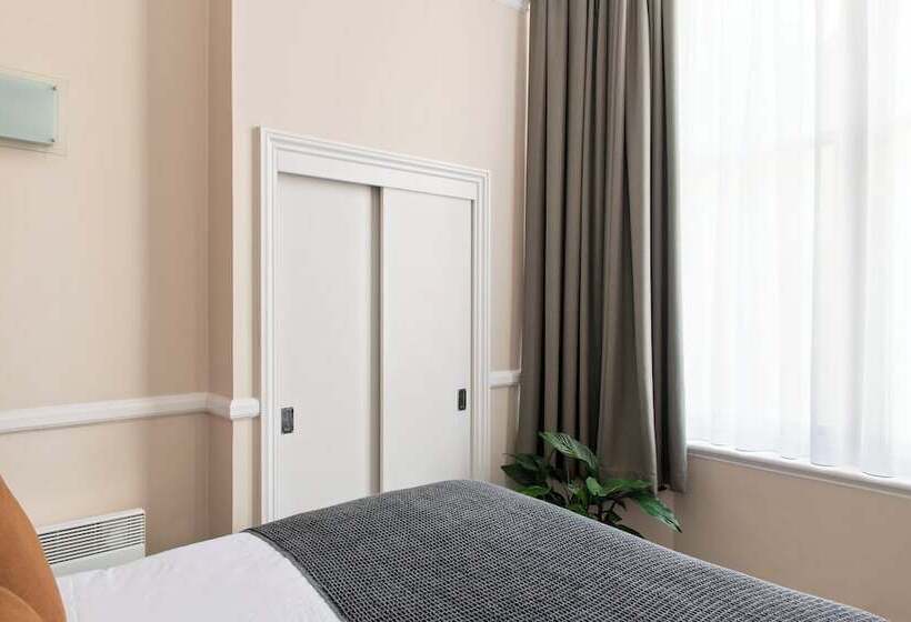 침실 1개 아파트, Saco Bristol West India House