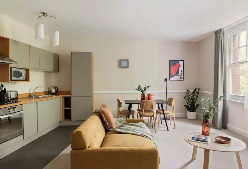 آپارتمان سوپریور 1 خوابه, Saco Bristol West India House