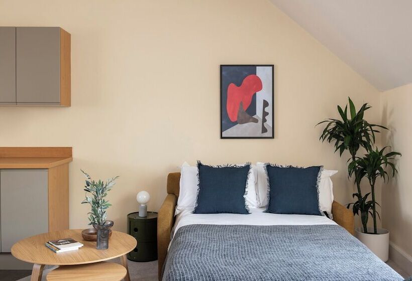 침실 2개 아파트, Saco Bristol West India House