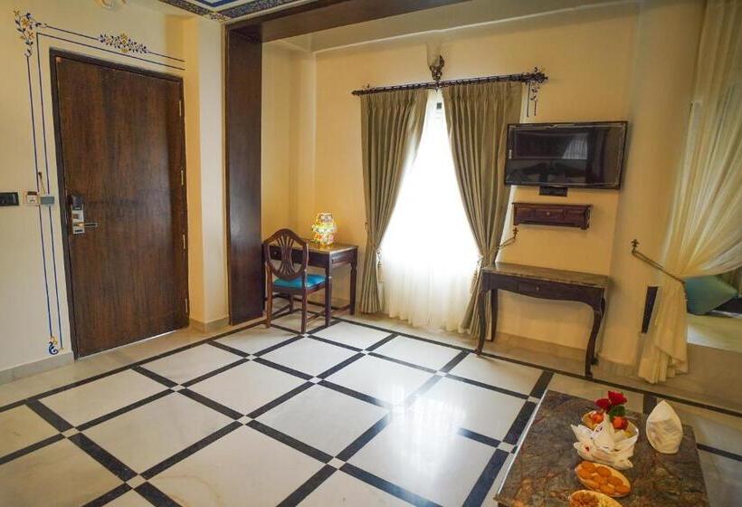 סוויטה, The Amar Mahal By Trulyy