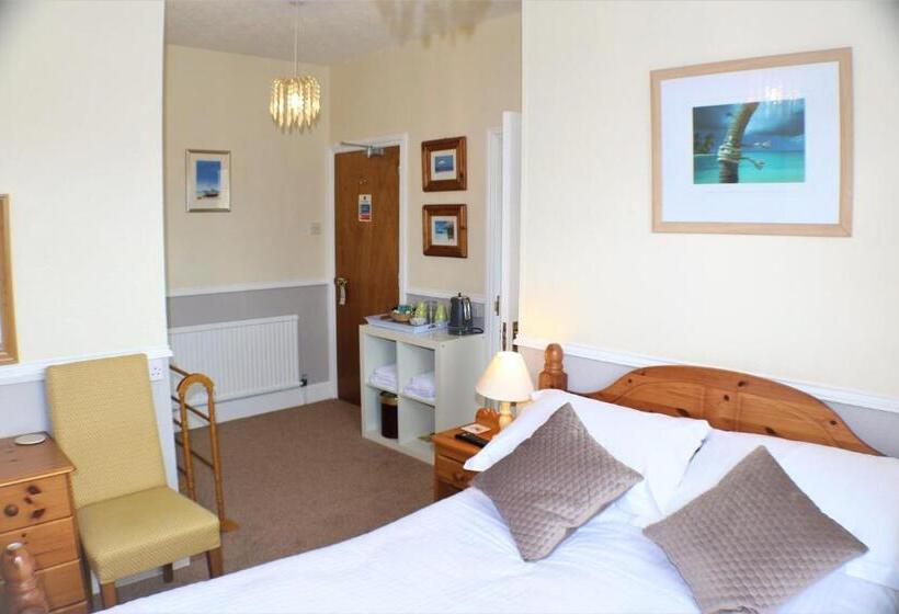 غرفة عائلية, Gainsboro Guest House