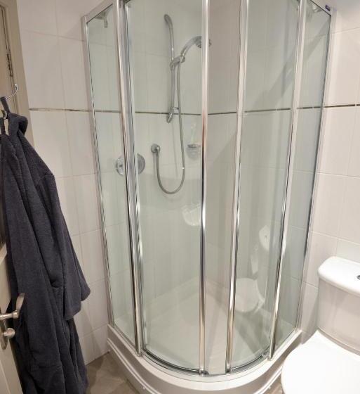 חדר דחוקס עם מיטת קינג, Crazy Fox Hurley Boutique B&b