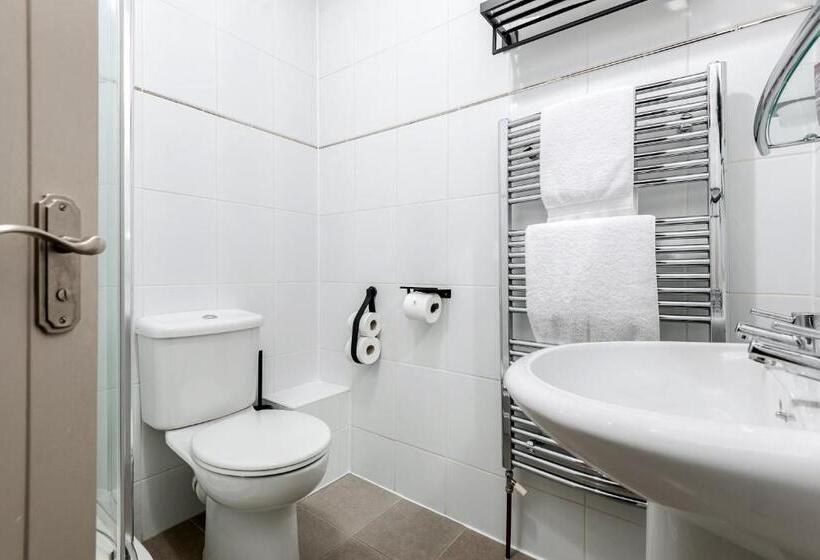 חדר דחוקס עם מיטת קינג, Crazy Fox Hurley Boutique B&b