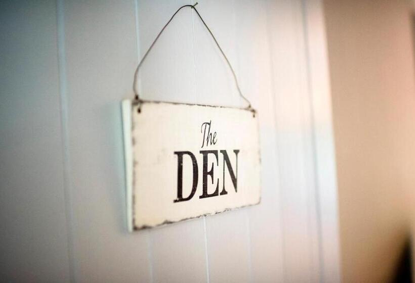 חדר אקזקיוטיב חדר קינג, Crazy Fox Hurley Boutique B&b