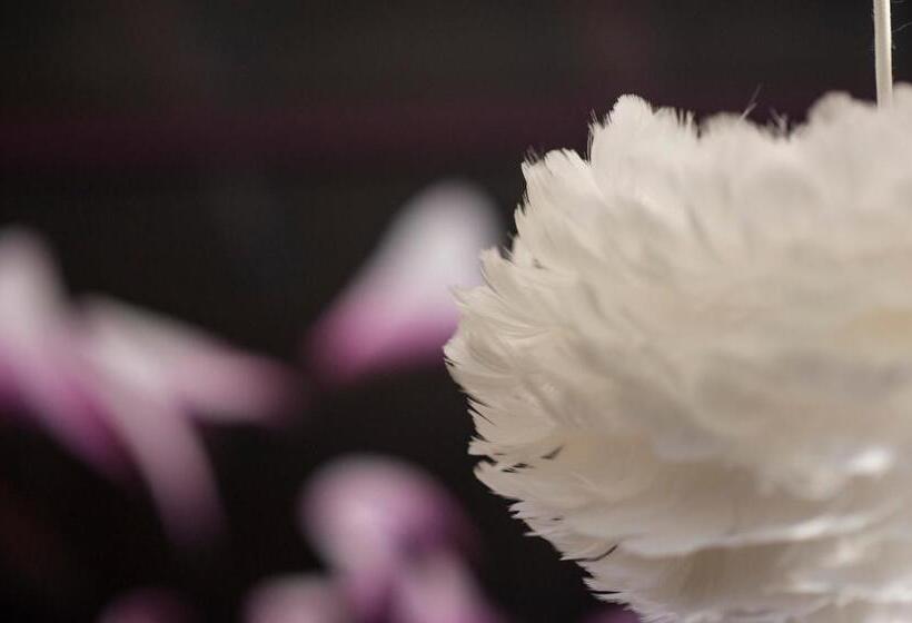 חדר אקזקיוטיב, Crazy Fox Hurley Boutique B&b