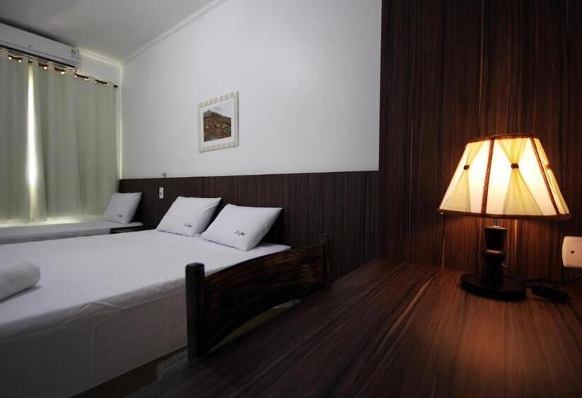 标准三人间, Js Thermas