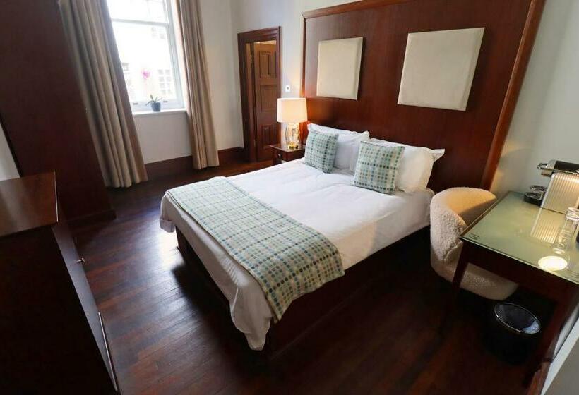 Quarto clássico, Morgans