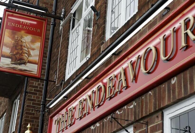 חדר סטנדרט, The Endeavour