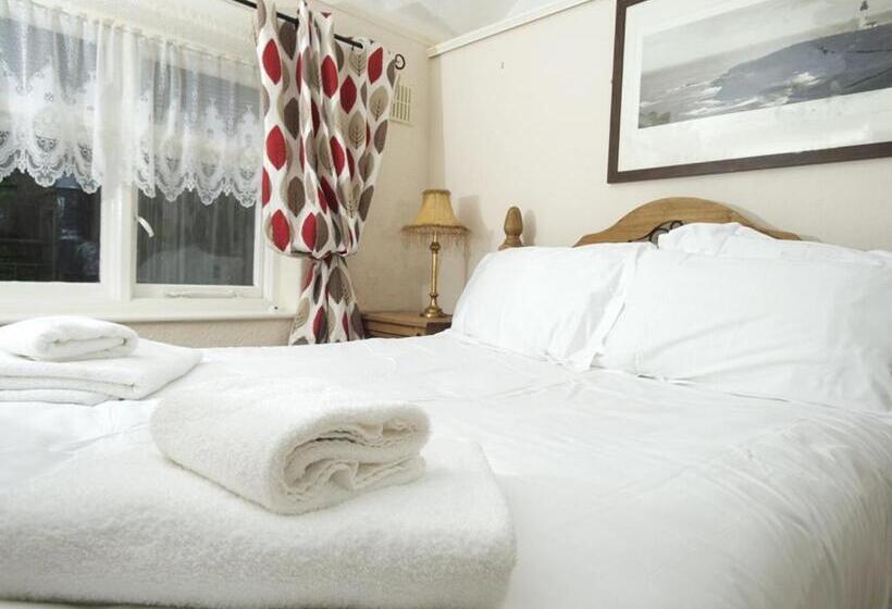 חדר סטנדרט, The Endeavour