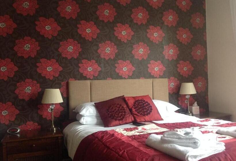 غرفة قياسية, The Safe Harbour