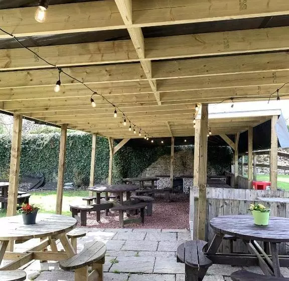 Standard Neljän Hengen Huone, Turks Head Rothbury