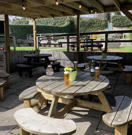 4인용 스탠다드 룸, Turks Head Rothbury