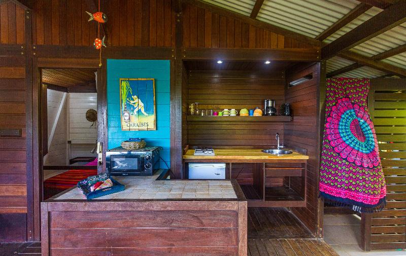 Quarto Estandar Cama King, Nasau Resort & Villas