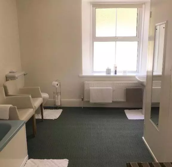 Habitació Familiar Deluxe, Elerkey Guest House