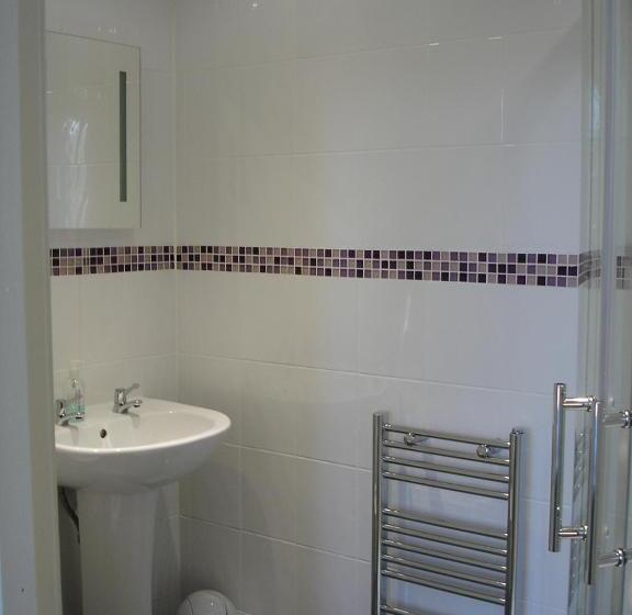 标准三人间, Penmorvah