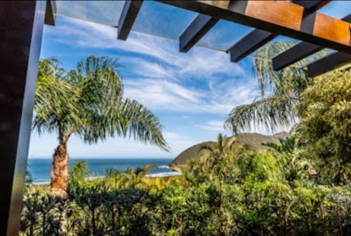 デラックススタジオ, Morada Prainha