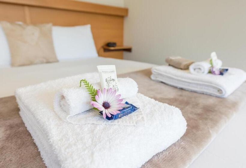 Апартаменты 1 Спальня, Abbey Court Motel