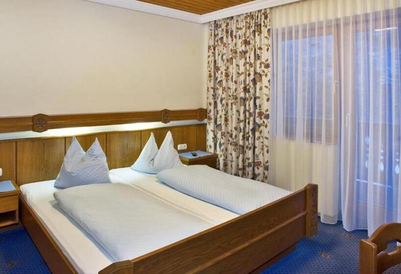 חדר סטנדרט עם מרפסת, Berghof