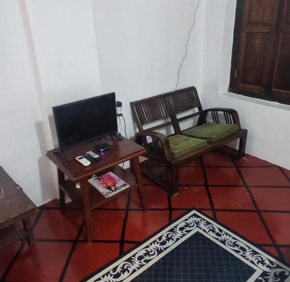 جناح سوبيريور, Cintra House