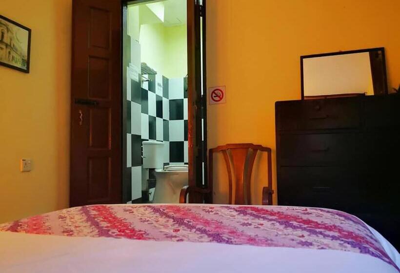 غرفة ديلوكس فردية, Cintra House