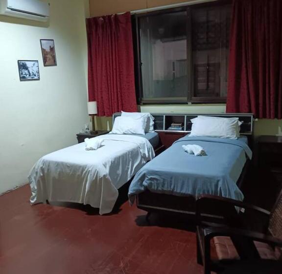 Номер Deluxe, Cintra House