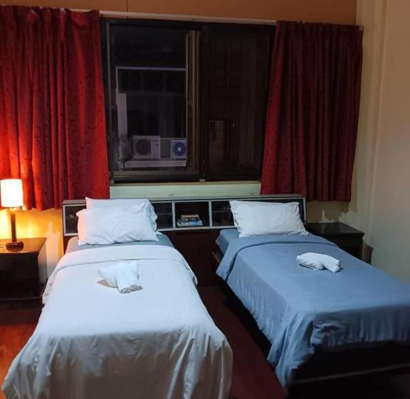 غرفة ديلوكس, Cintra House