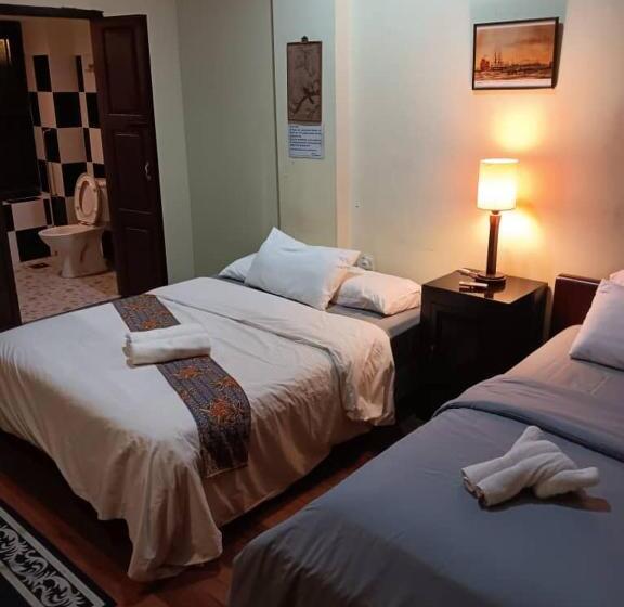 Трехместный Номер Deluxe, Cintra House