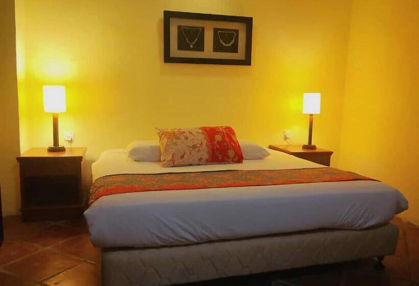 جناح عائلي, Cintra House