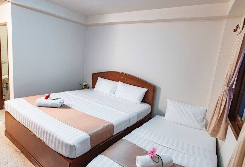 اتاق استاندارد سه نفره, D&d Inn Khaosan