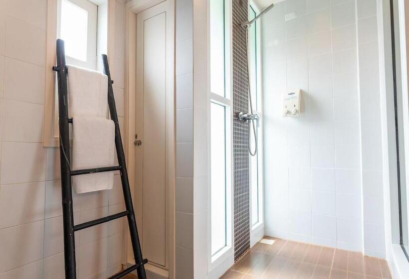 اتاق سوپریور, D&d Inn Khaosan