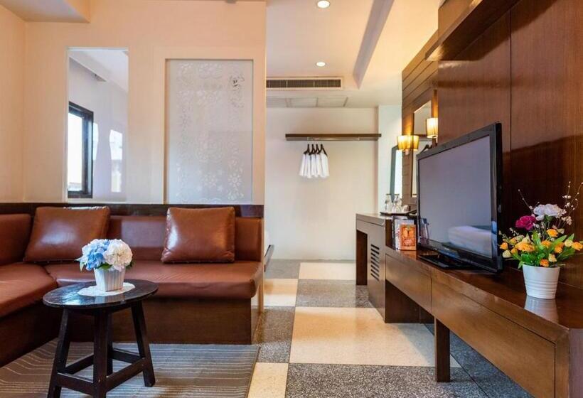 اتاق سوپریور خانوادگی, D&d Inn Khaosan