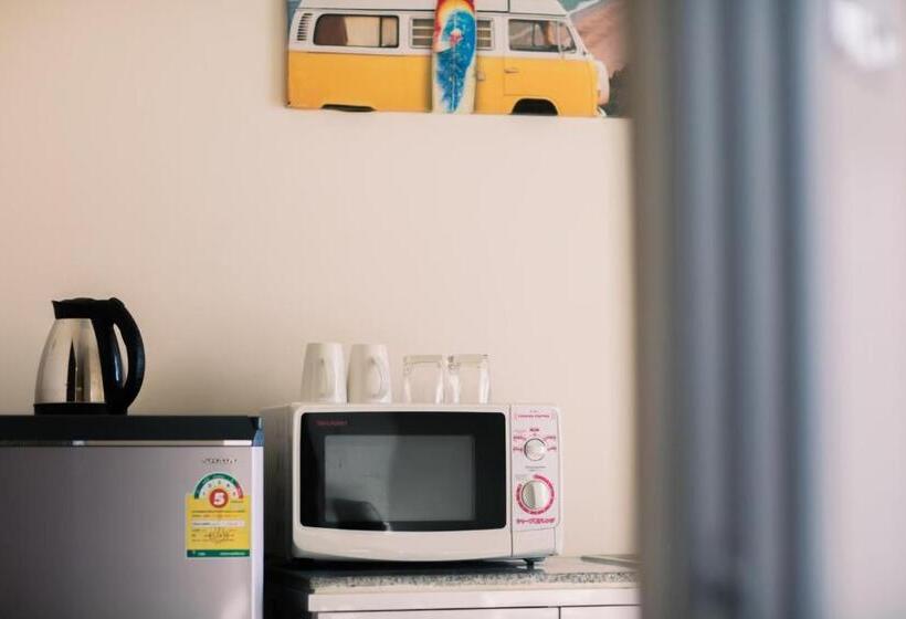 디럭스 스위트 킹 침대, Excella