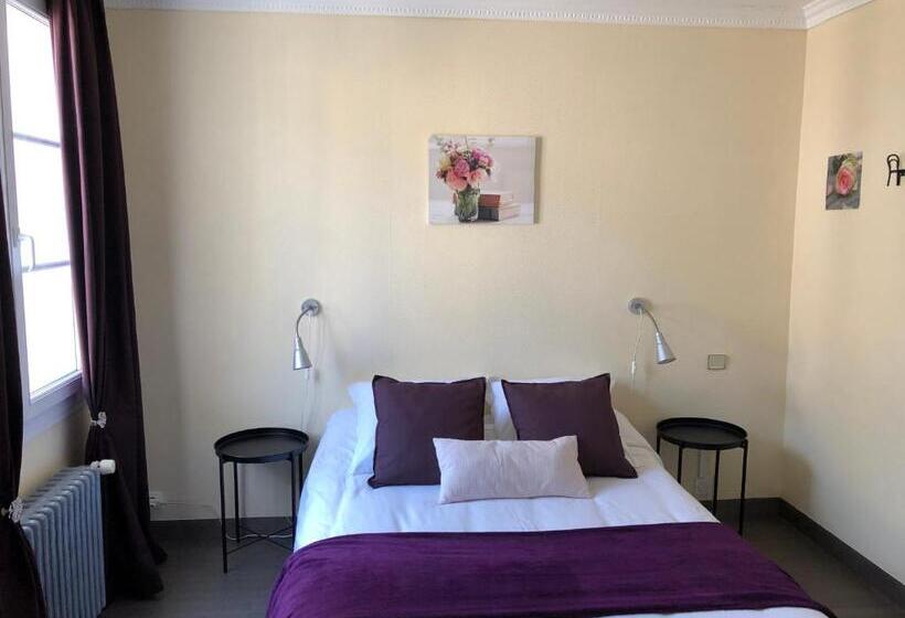 标准间, Le Petit Poucet