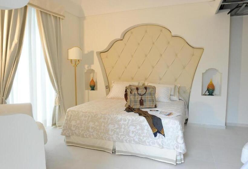 클래식 룸, Minori Palace