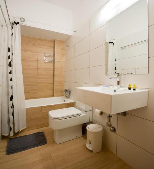 חדר דלוקס, Olympion