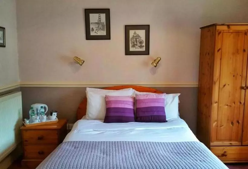 Economy-huone, Kinder Lodge