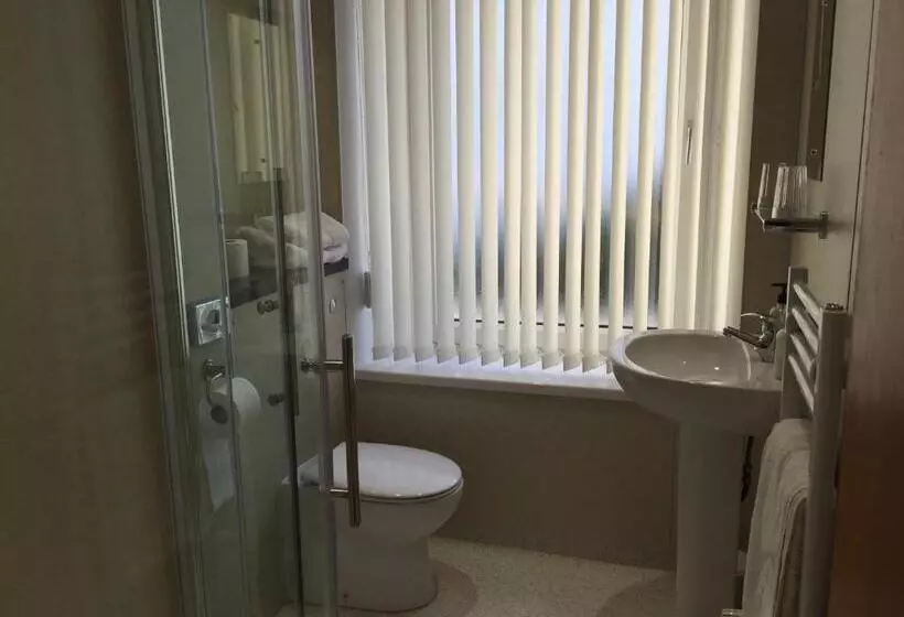 اتاق استاندارد, Edgcumbe Guest House