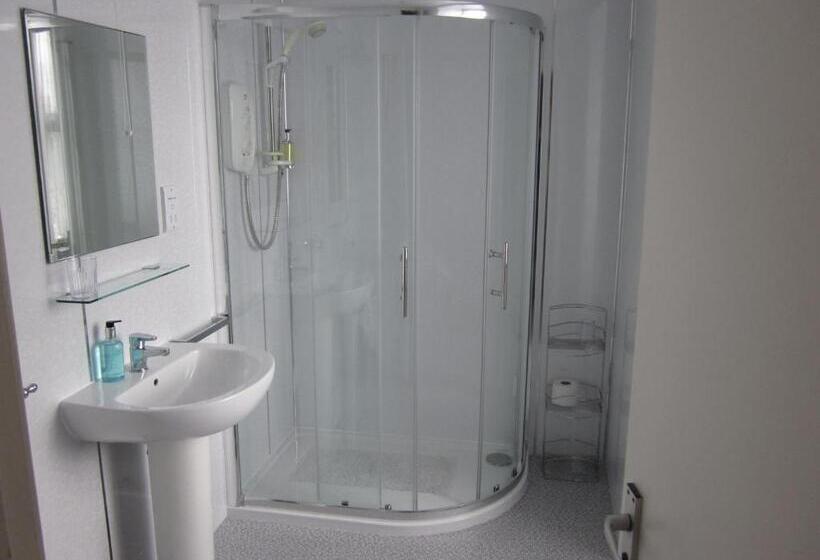 Четырехместный Номер Стандарт, Station Hotel Portsoy