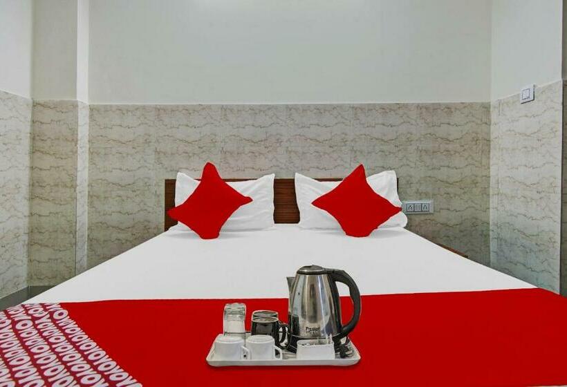 トリプルクラシックルーム, Flagship Sky Zone Near Dwarka Mor Metro Station