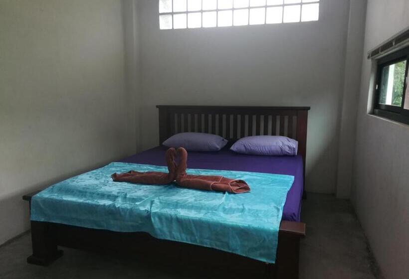 חדר סטנדרט, Cashew Nut Bungalow, Ko Mook