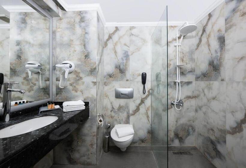 Номер Superior Кровать Кинг, Dedeman Kemer Resort Ultra All Inclusive