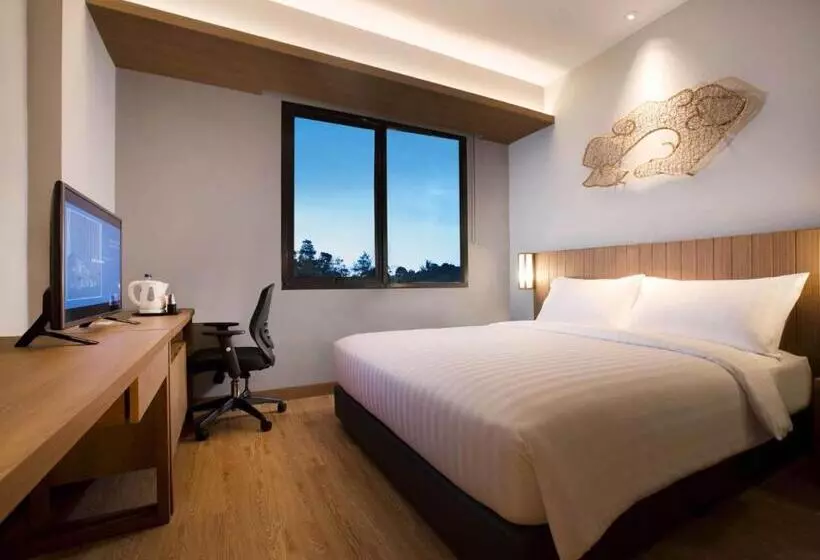 Superior Room, Batiqa Hotel Cirebon