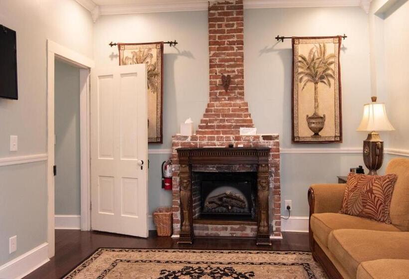 디럭스 스위트, Victorian House Bed And Breakfast