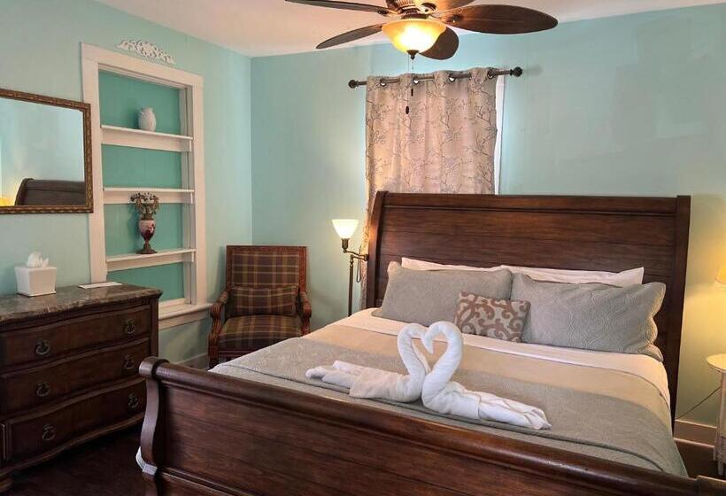 스위트 도시 전망, Victorian House Bed And Breakfast