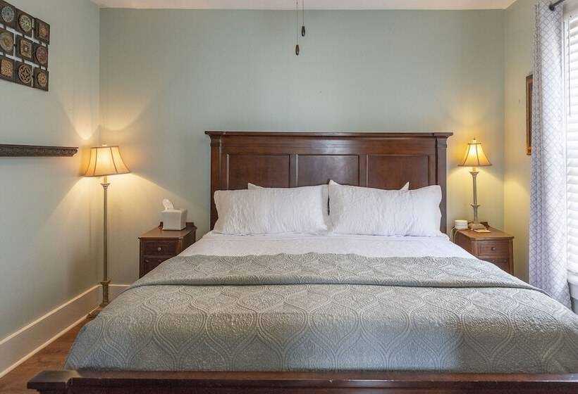 디럭스 스위트, Victorian House Bed And Breakfast