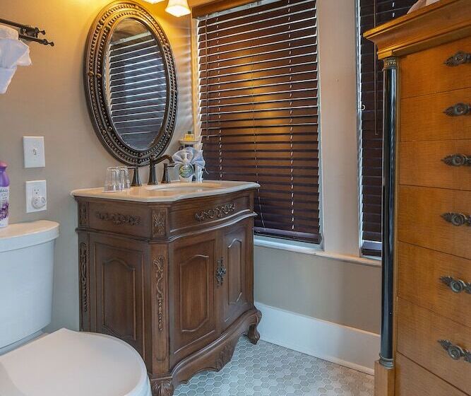 스위트 도시 전망, Victorian House Bed And Breakfast