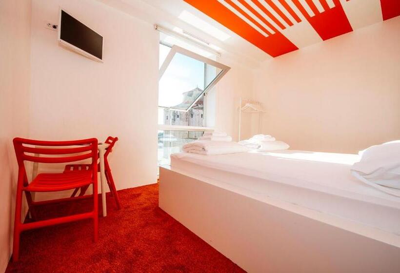 Номер Стандарт, Boutique Hostel Forum