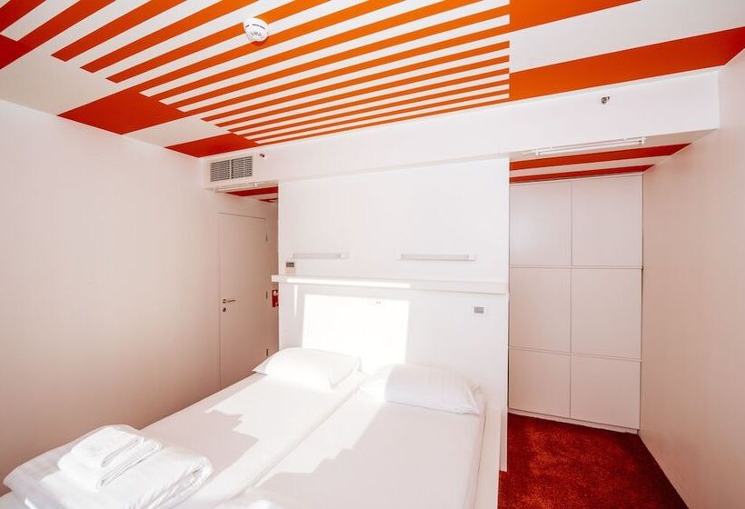 Номер Стандарт, Boutique Hostel Forum