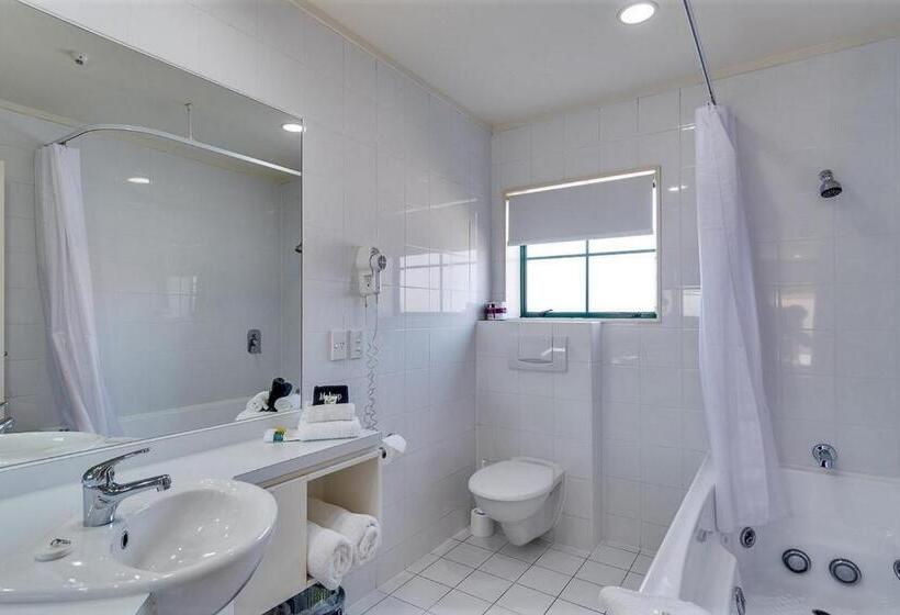 דירת חדר, Cumberland Court Motel