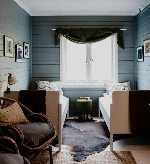 חדר משפחתי נוף להרים, Fjærland Fjordstove Hotell   Huseby Hotelldrift As